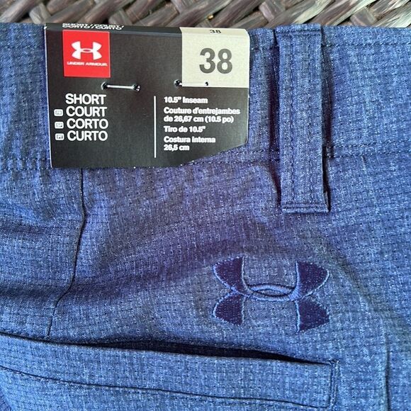 NWT-UNDER ARMOR MENS GOLF SHORTS - Picture 3 of 4